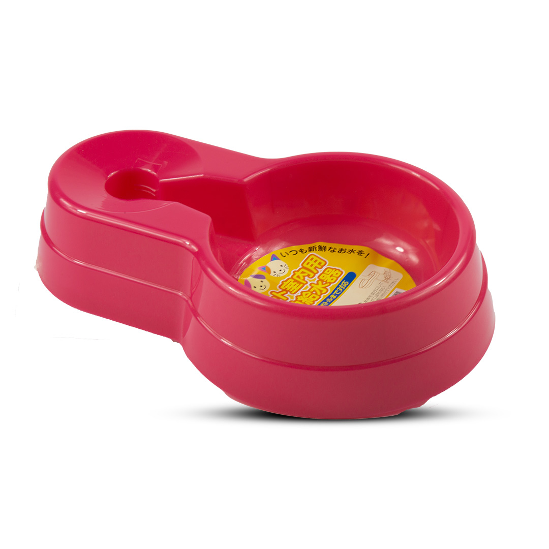 Daiso QatarImage NamePet Bowl With Water Bottle Attachment