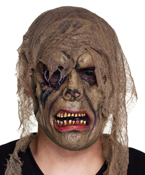 Latex-face-mask-horror-pirate