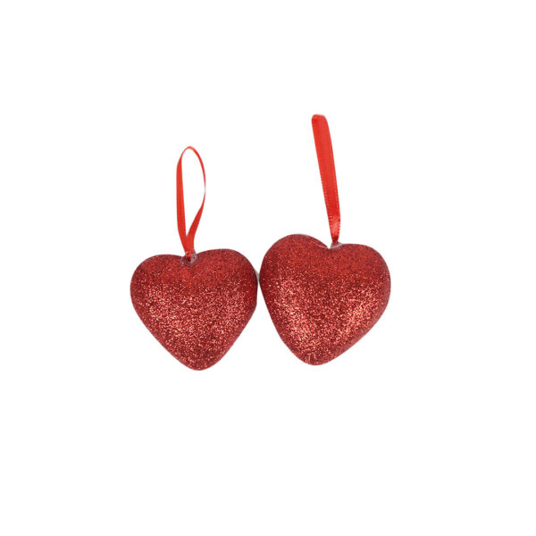 valentine-hanging-glittery-hearts
