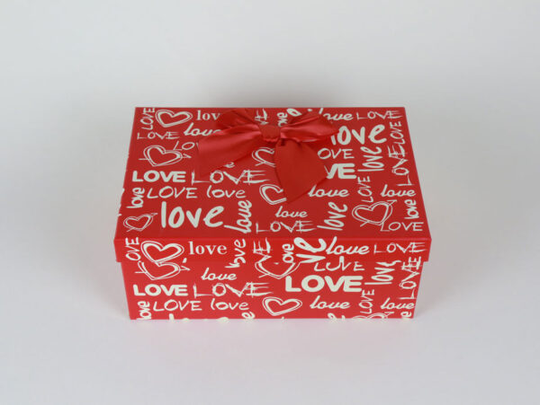 red-love-gift-box
