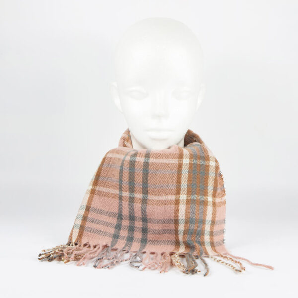checkered-scarf-for-women